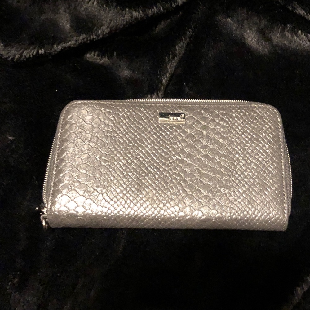 Thirty-one All About the Benjamins Wallet